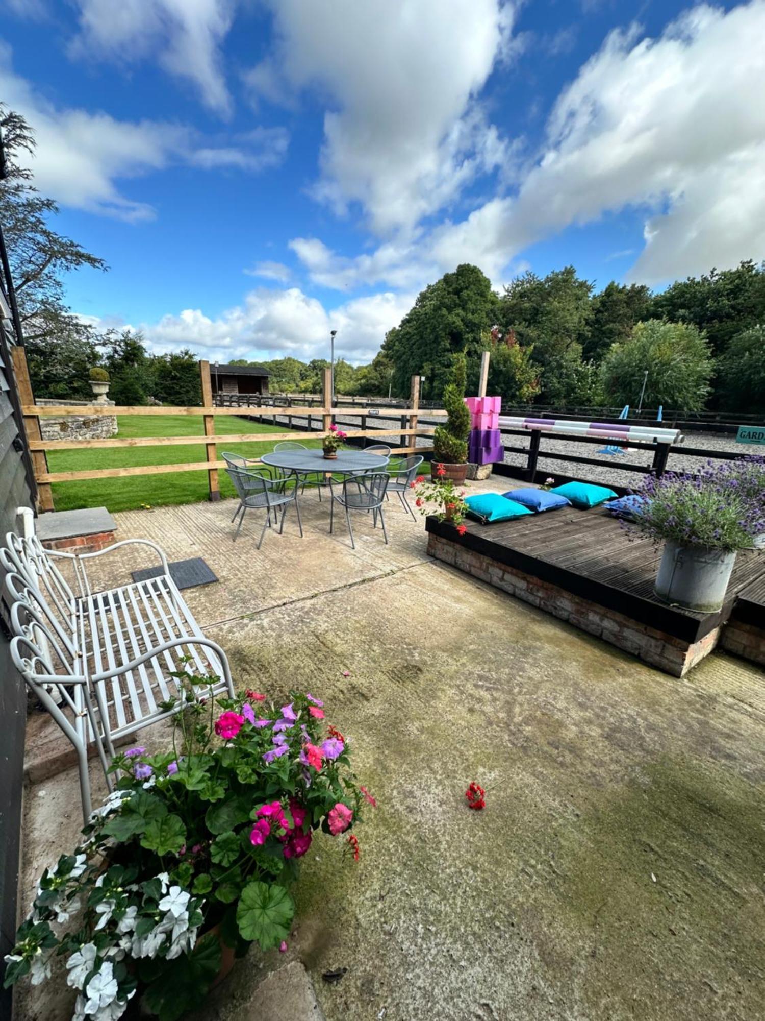 The Caradoc Villa ชรูว์สเบอรี ภายนอก รูปภาพ
